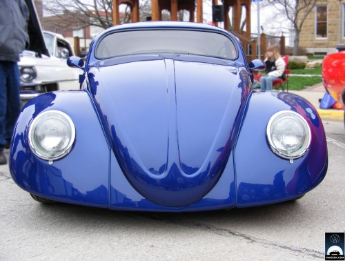 http://www.vwgeek.com/wp-content/uploads/2008/11/custom_bug_face_by_colts4us-500x378.jpg